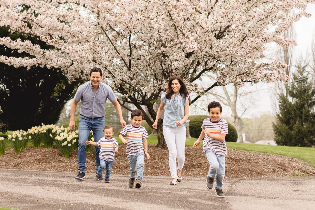 Family Session everyone running together
